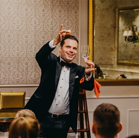 Dinner & Show Melbourne